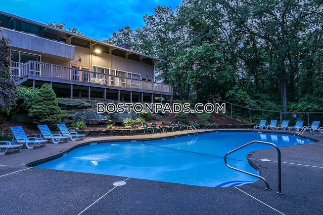 Leominster - $1,660+ /mo