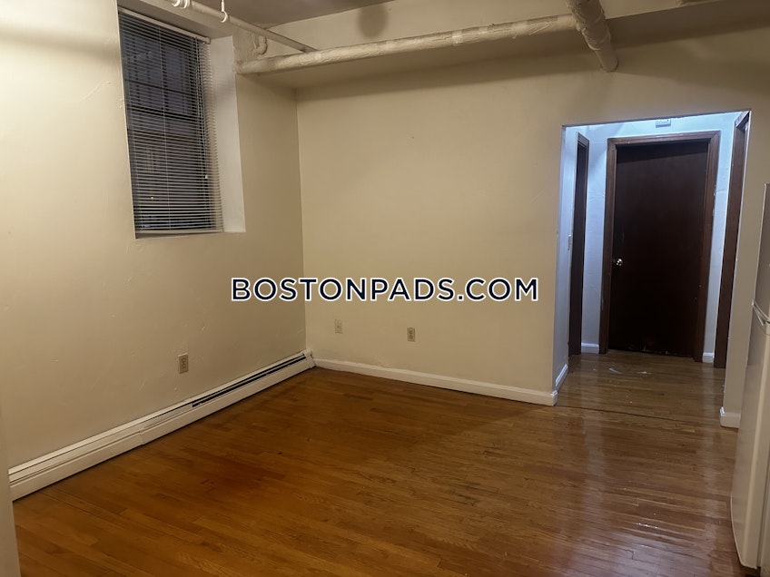 Boston - $2,995+ /month