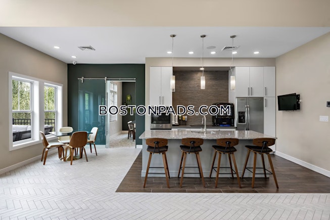 Lynnfield - $3,192+ /mo