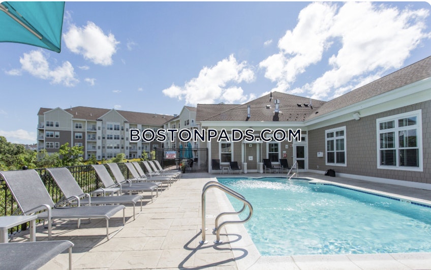 Lynnfield - $3,794+ /month