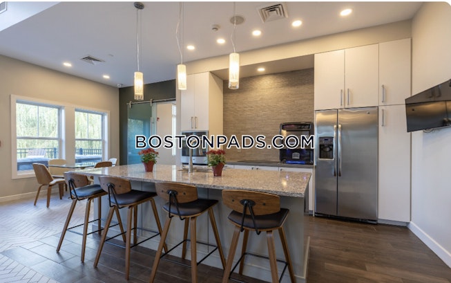 Lynnfield - $4,463+ /mo