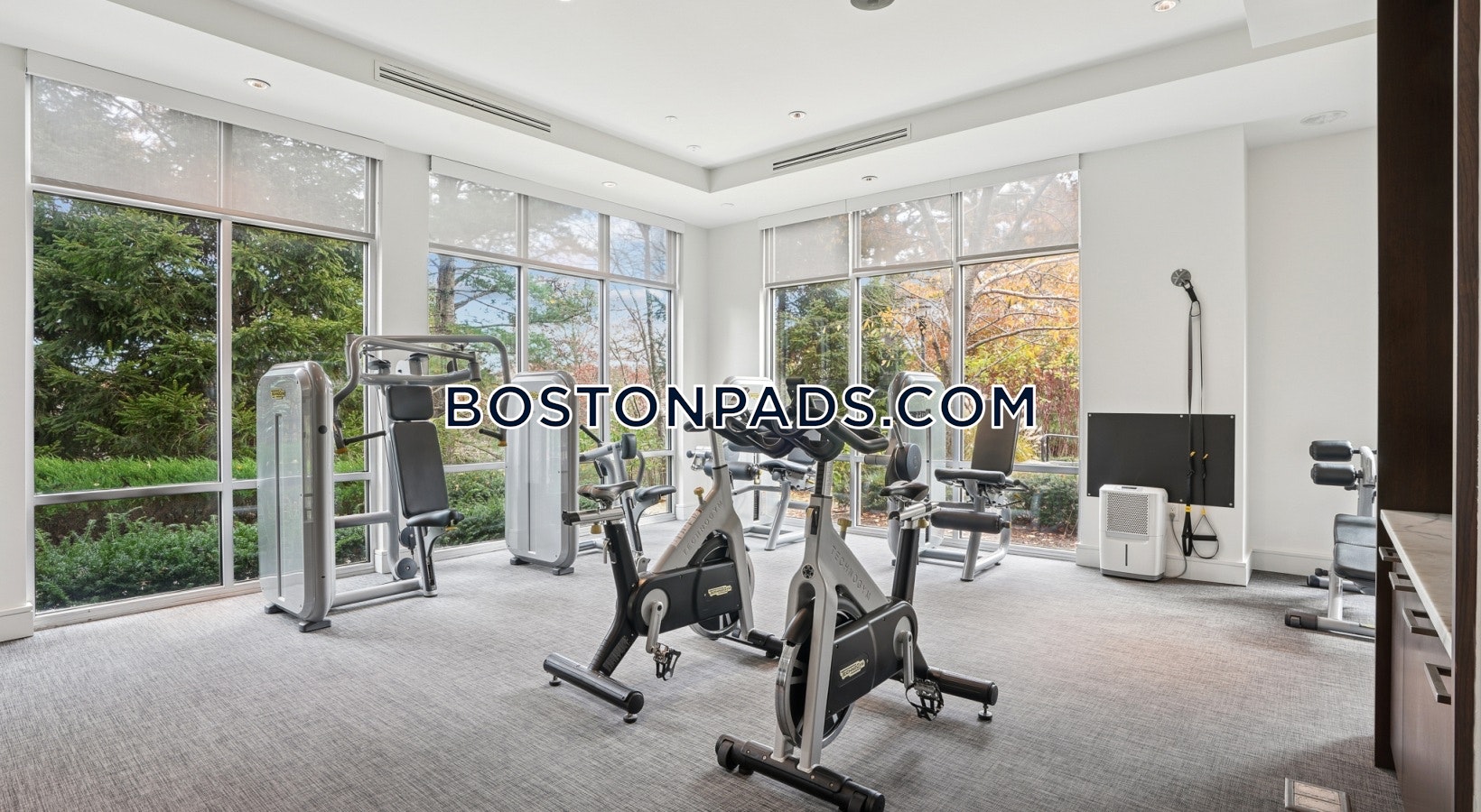 Plymouth - 2 Beds, 2 Baths