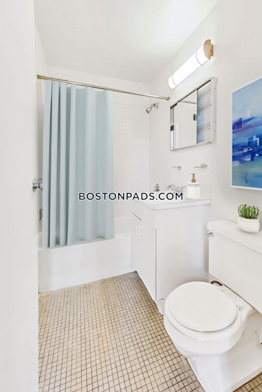 Boston - $4,175+ /month