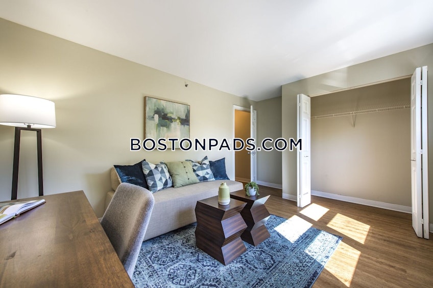 Boston - $3,095+ /month
