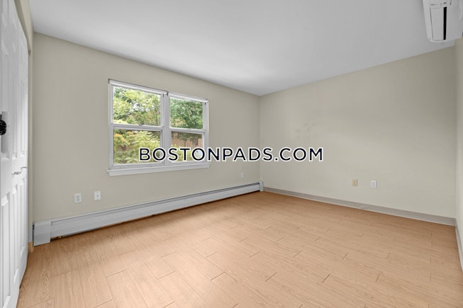 Boston - $4,450+ /mo