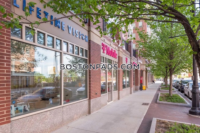 Quincy - $5,615+ /mo