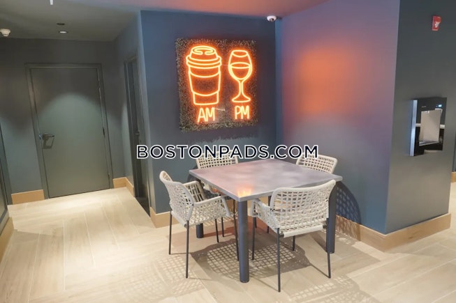 Quincy - $2,160+ /mo