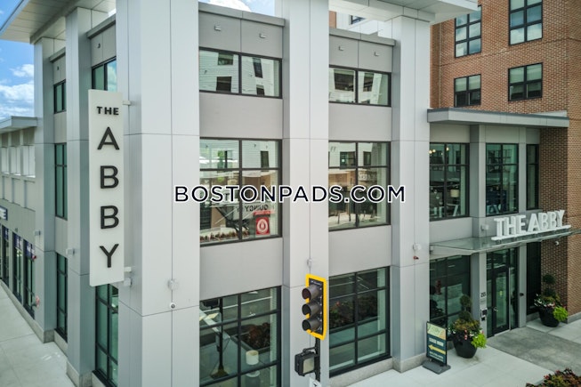 Quincy - $2,775+ /mo