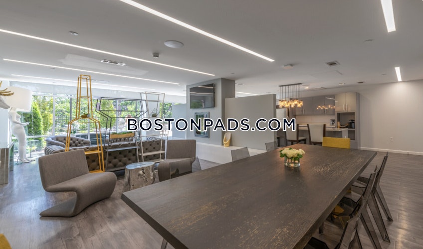 Boston - $2,899+ /month