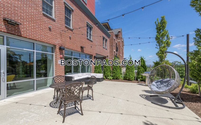 Boston - $2,899+ /month