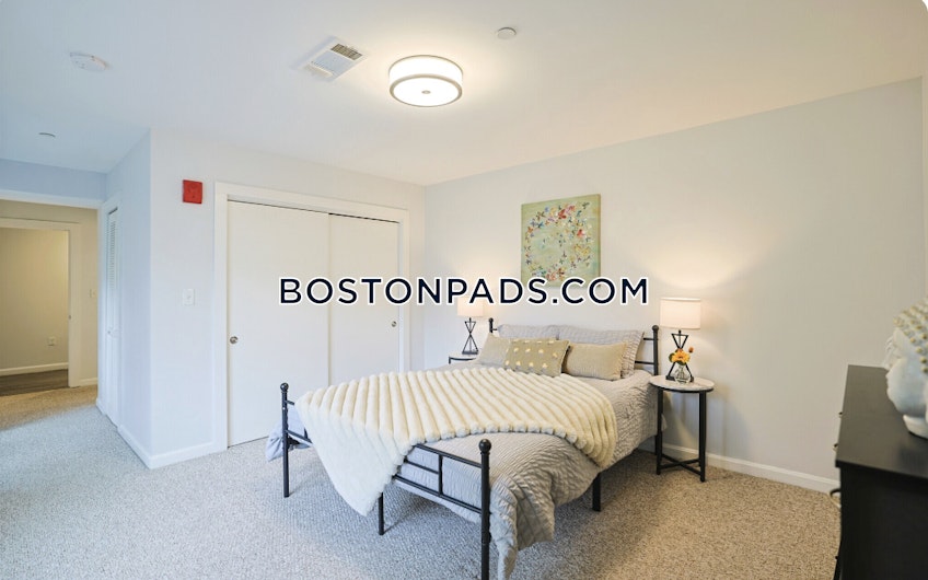 Boston - $2,899+ /month