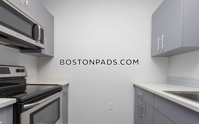 Boston - $3,900+ /mo