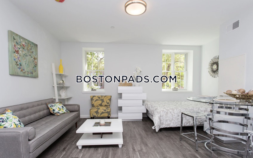 Boston - $4,400+ /month