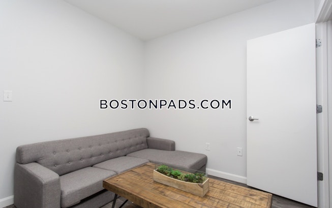 Boston - $2,550+ /mo