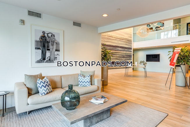 Revere - $9,095+ /mo