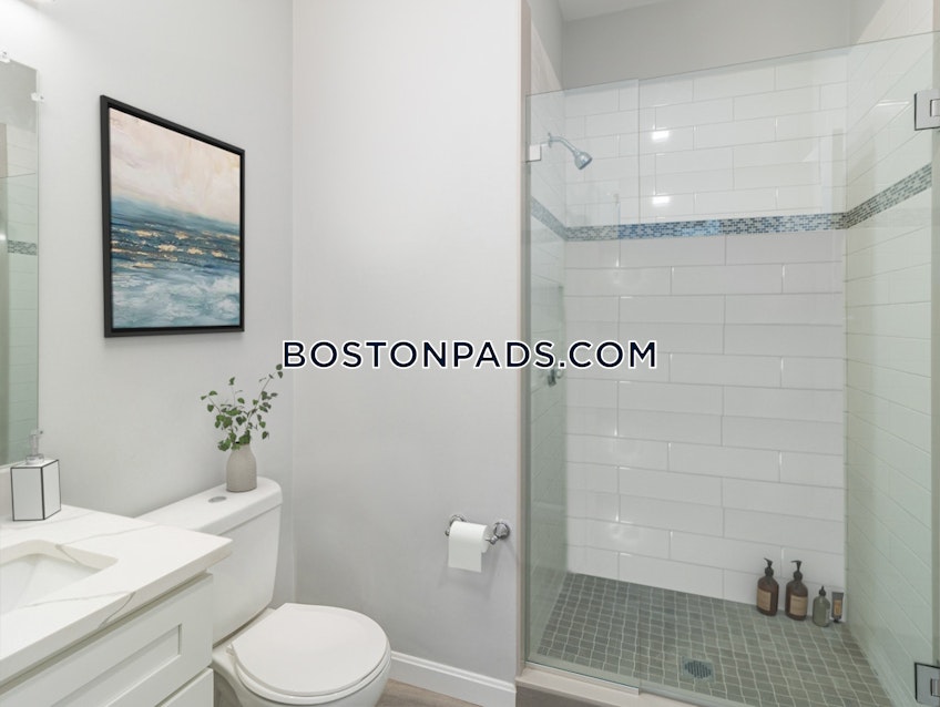 Hull - $2,700+ /month