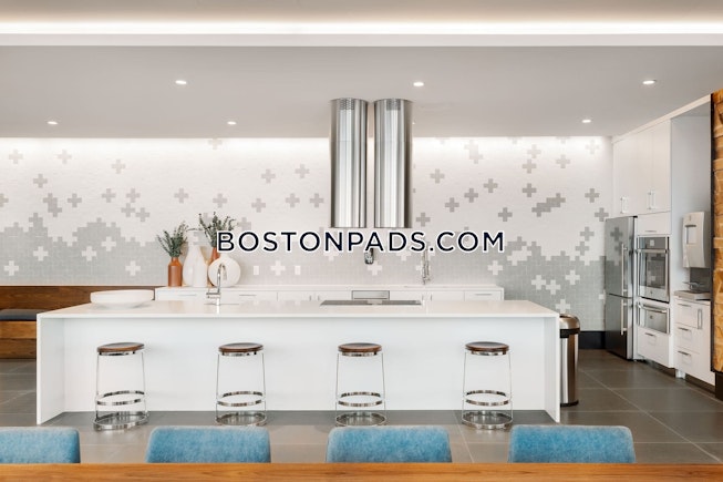Boston - $4,527+ /mo