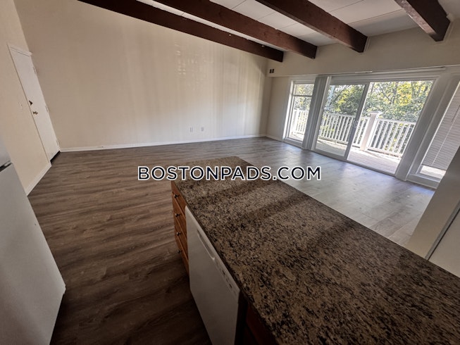 Woburn - $2,050+ /mo