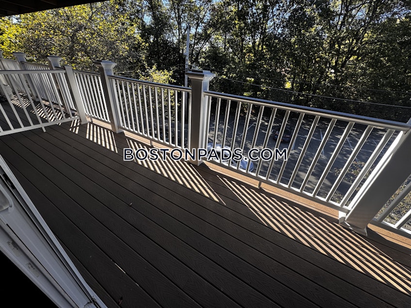 Woburn - $2,050+ /month