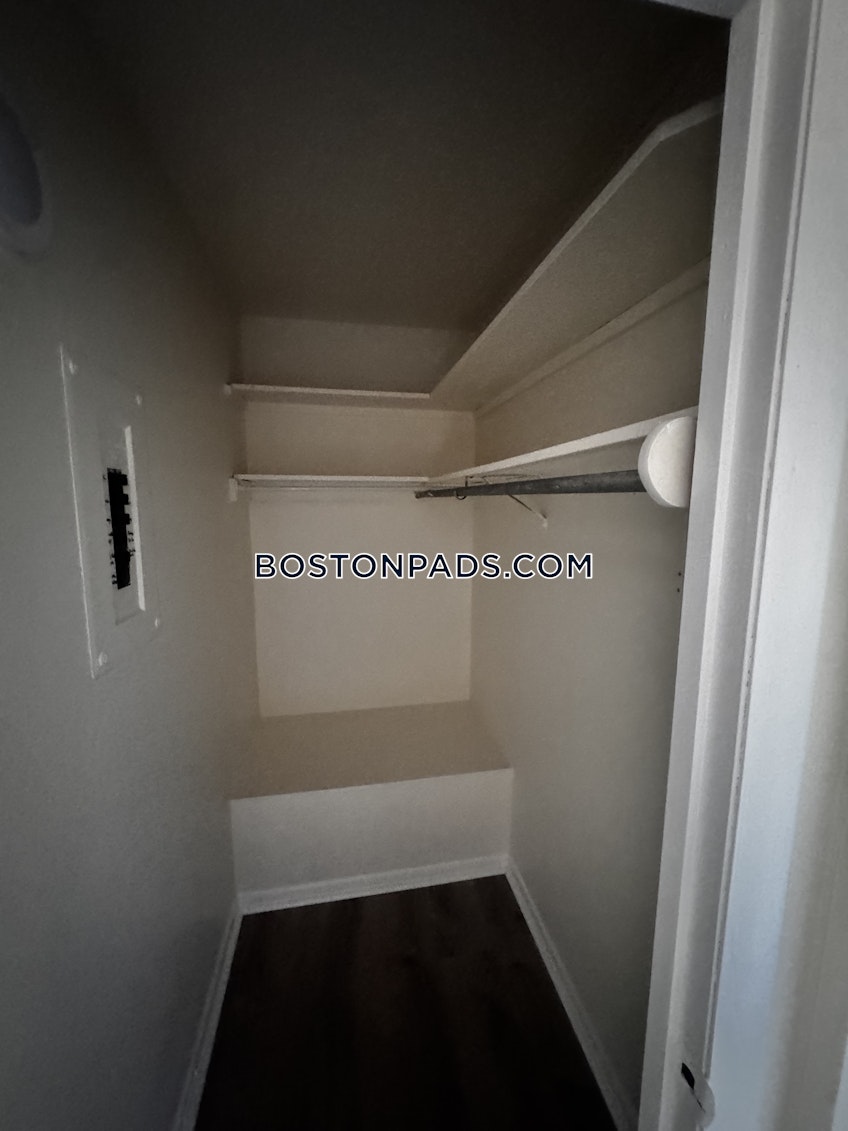 Woburn - $2,050+ /month