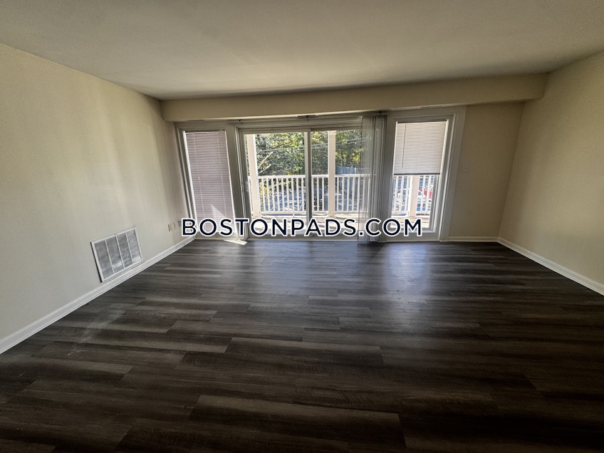Woburn - $2,050+ /month