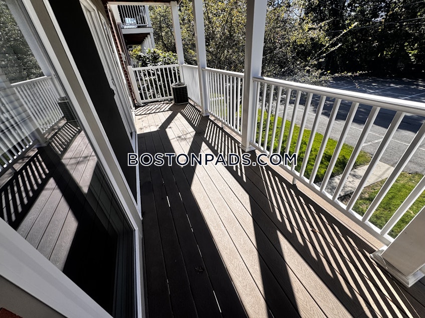 Woburn - $2,050+ /month