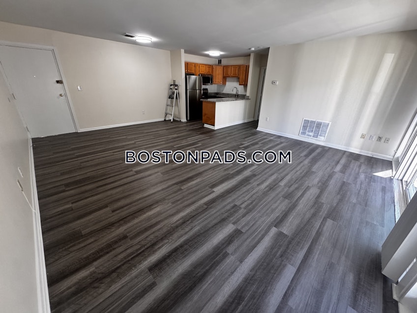 Woburn - $2,050+ /month