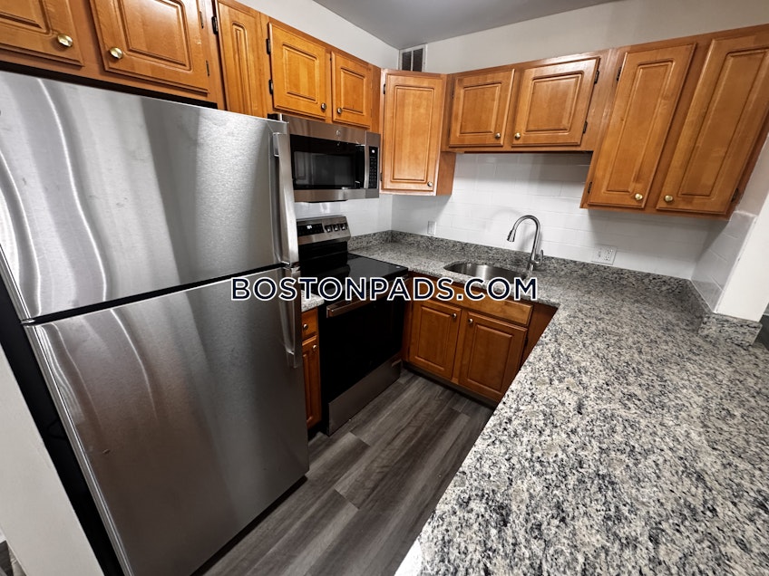 Woburn - $2,050+ /month