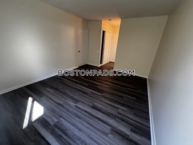 Woburn - $2,050+ /mo