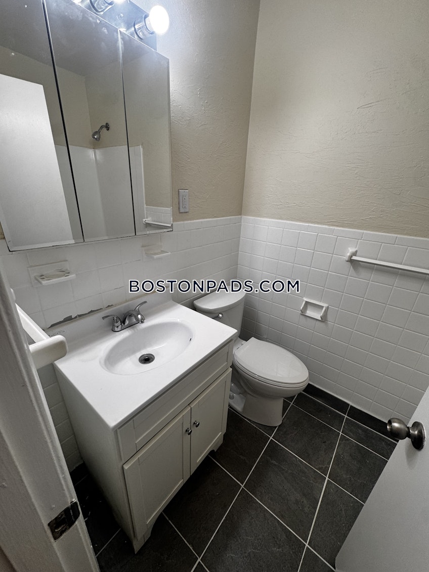 Woburn - $2,050+ /month