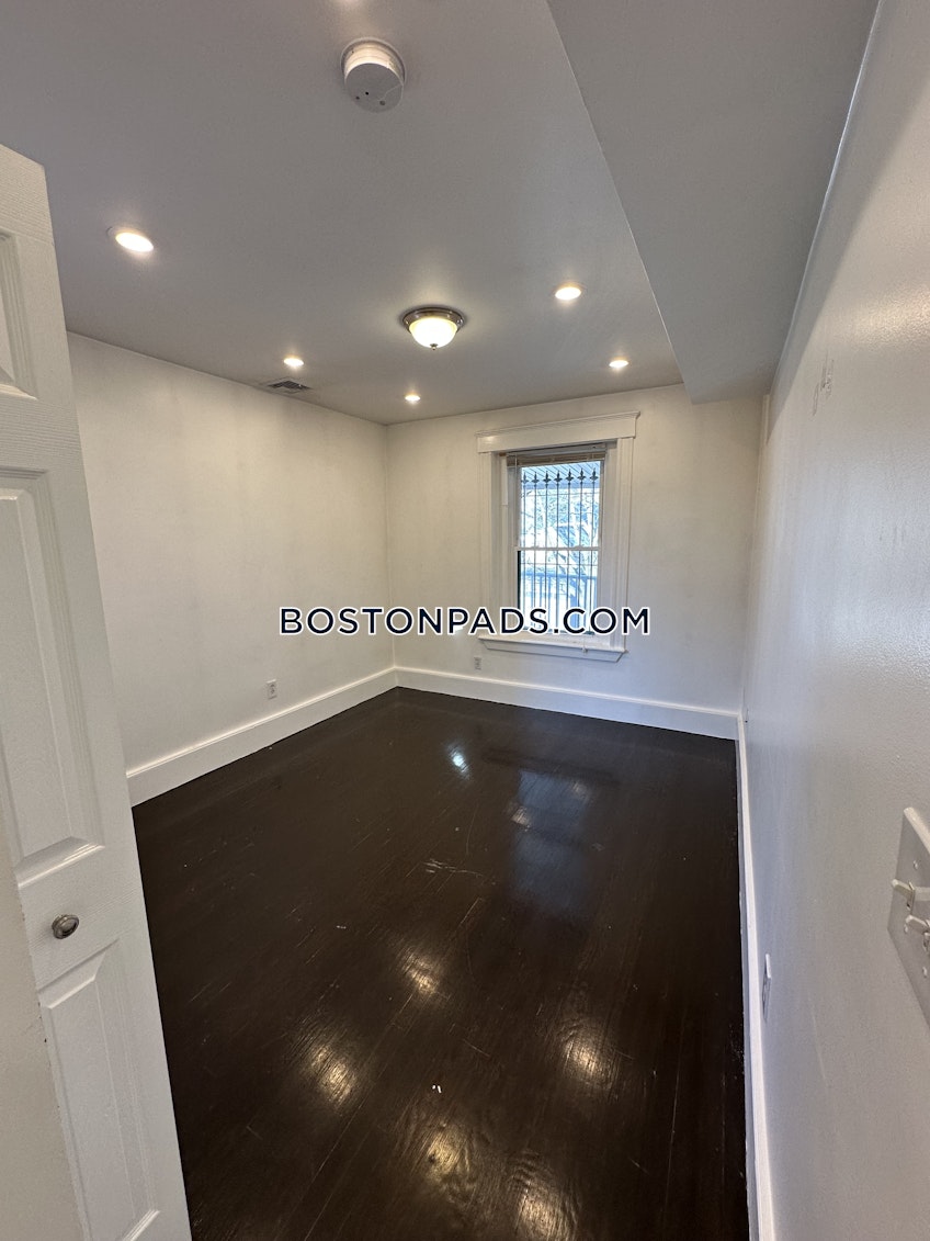 Brookline - $3,800+ /month