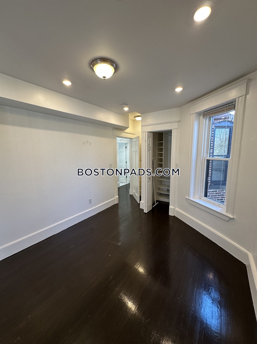 Brookline - $3,800+ /month