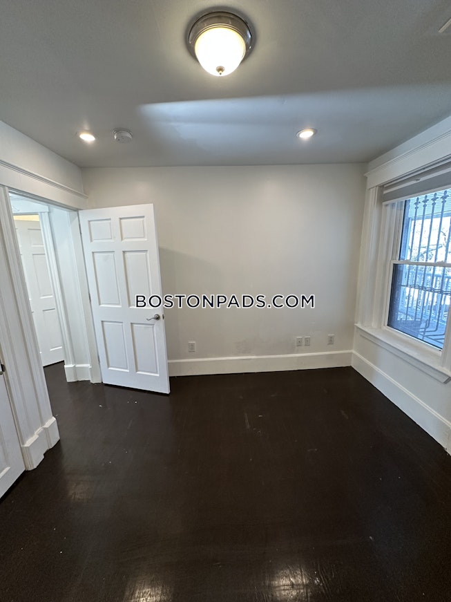 Brookline - $3,800+ /mo