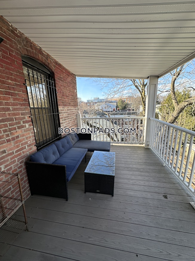 Brookline - $3,800+ /mo