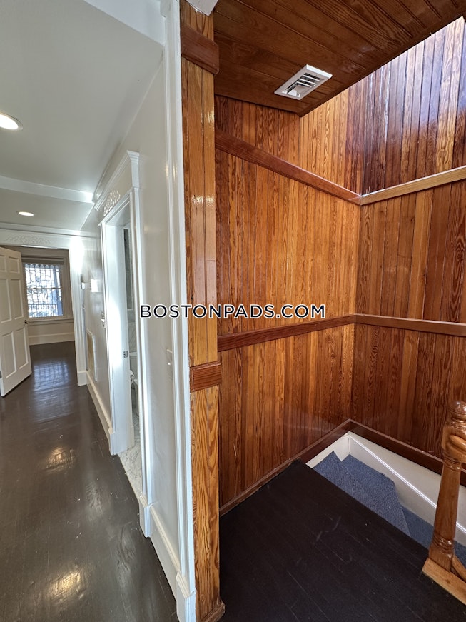 Brookline - $3,800+ /mo