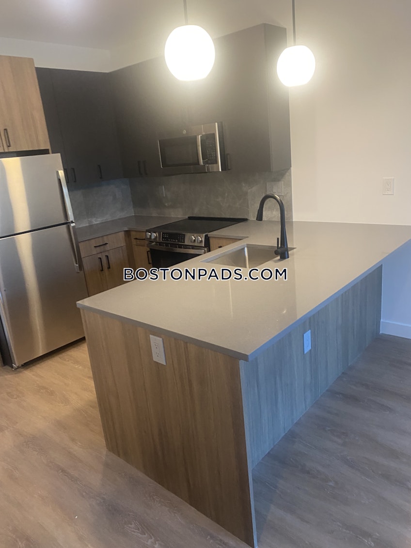 Boston - $2,500+ /month