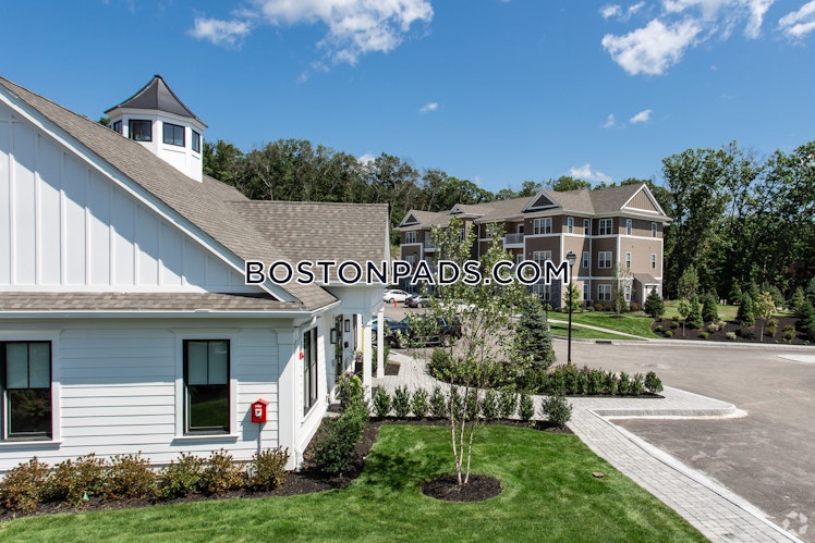 Cobblestone Village Way., Millbury