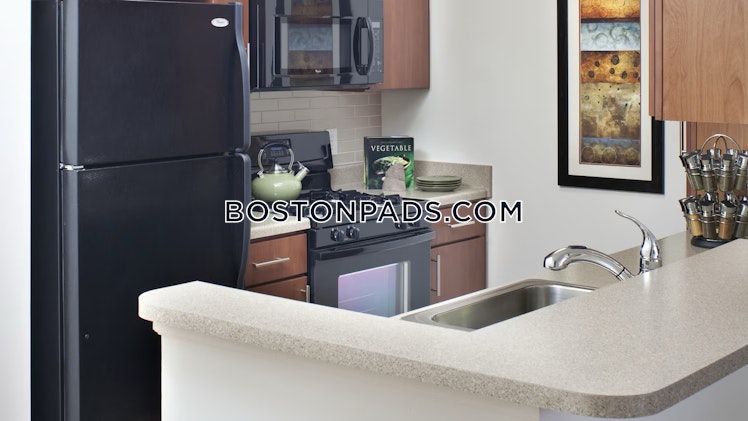 Avalon Dr., Northborough