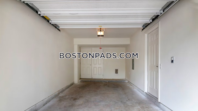 Northborough - $2,744+ /mo