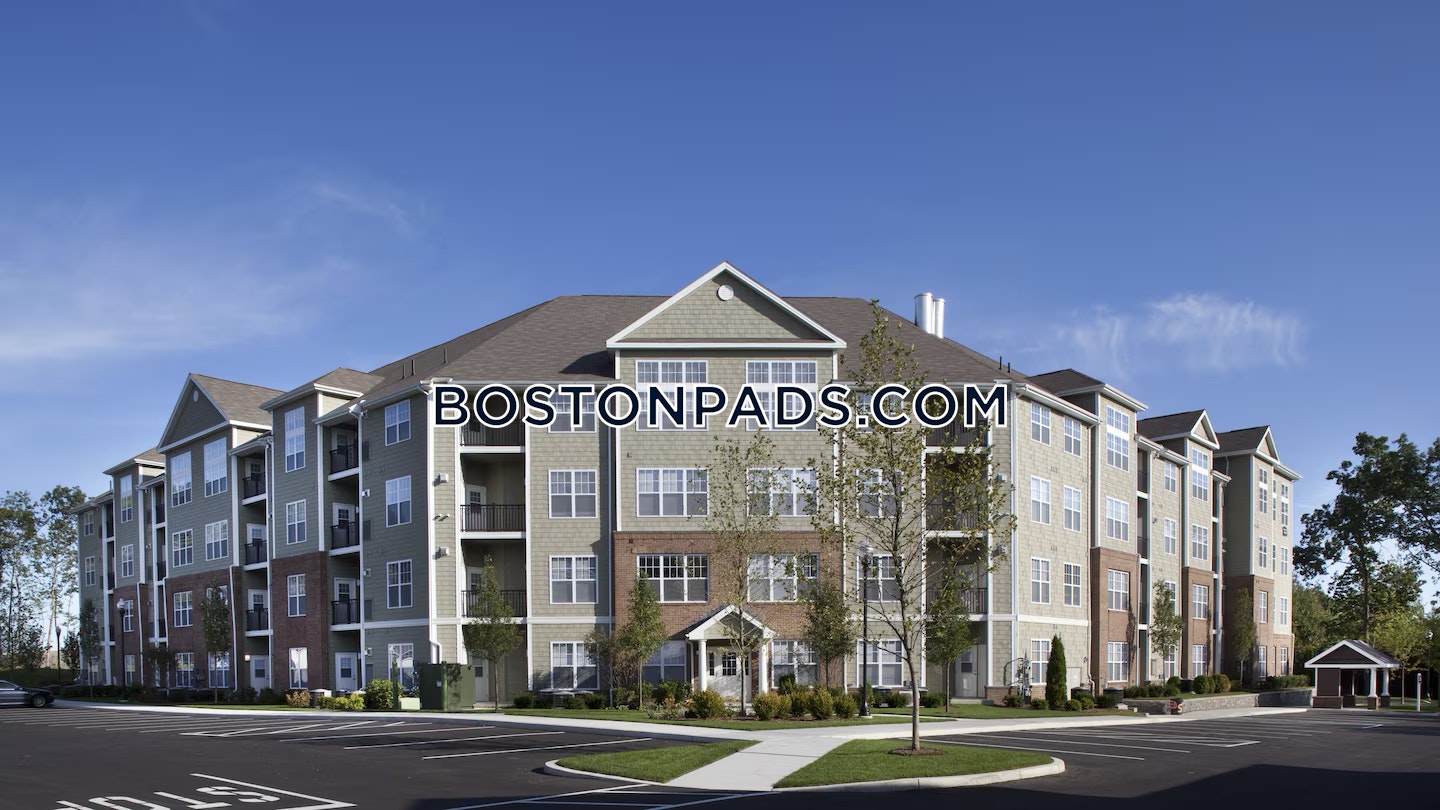 Northborough - 3 Beds, 2 Baths