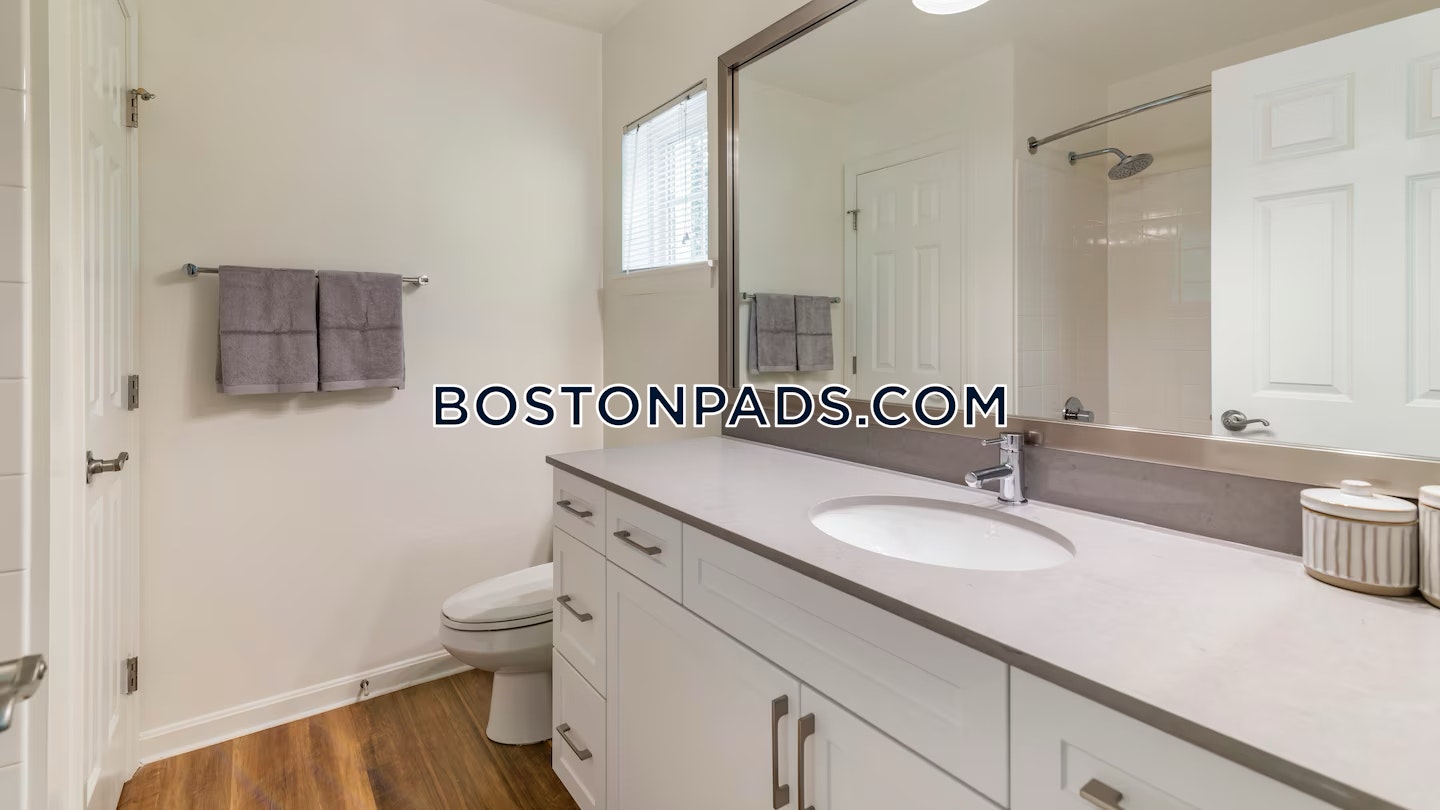 Northborough - 3 Beds, 2 Baths