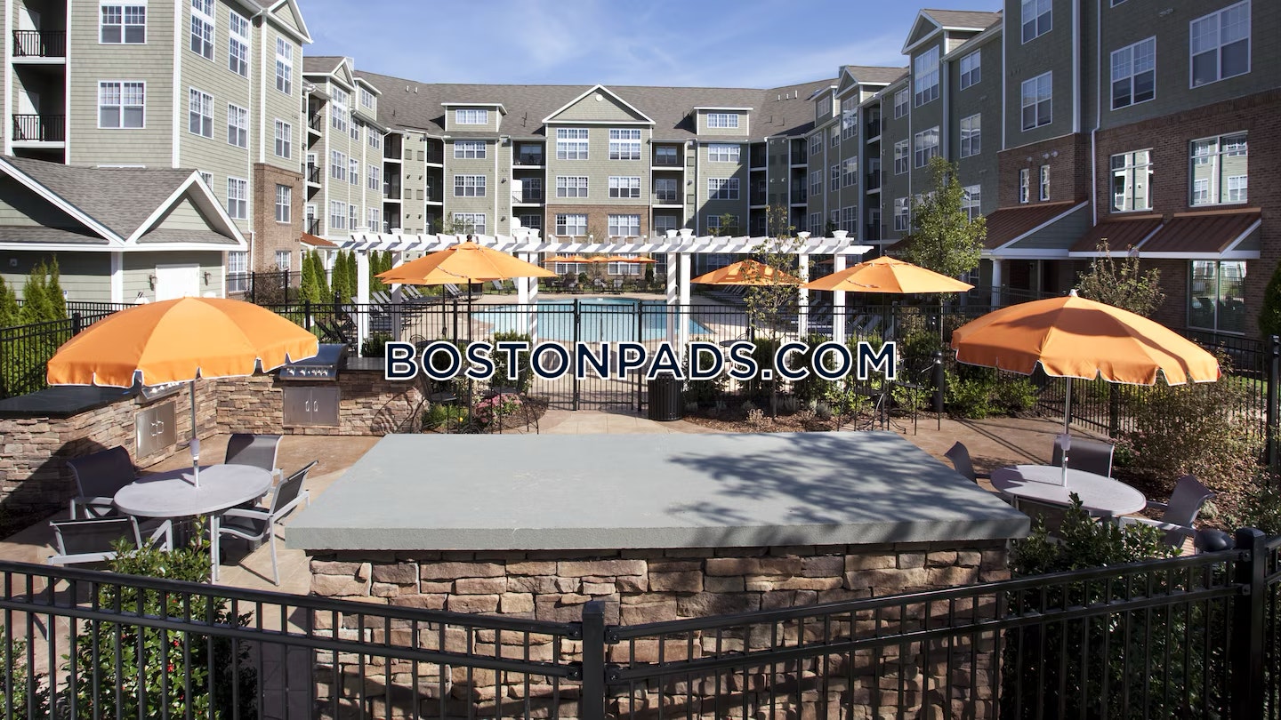 Northborough - 3 Beds, 2 Baths