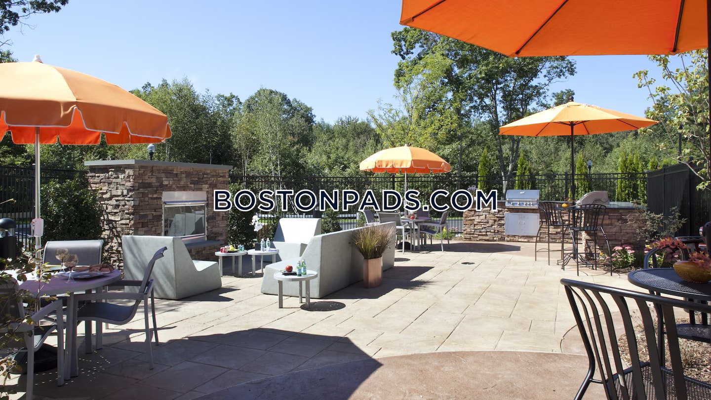 Northborough - 3 Beds, 2 Baths