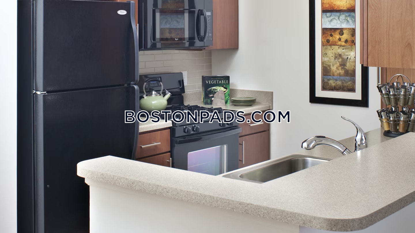 Northborough - 3 Beds, 2 Baths