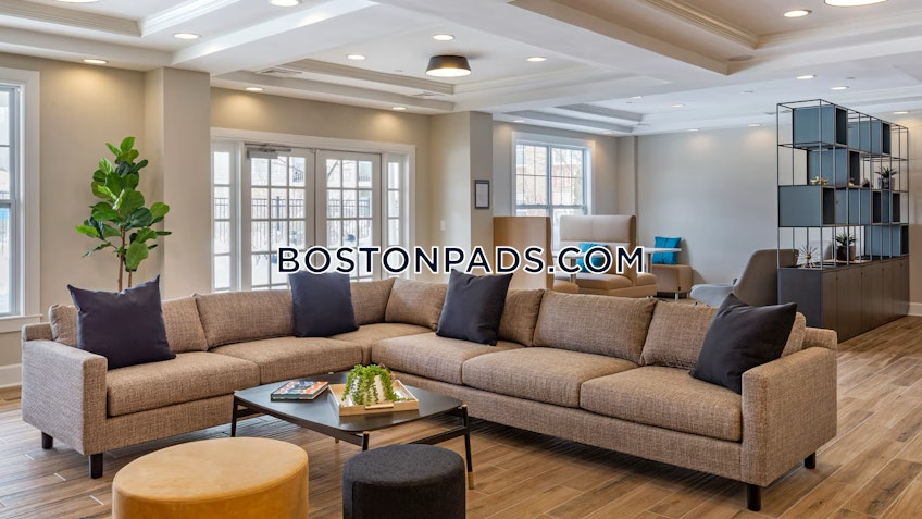 Northborough - $3,425+ /month