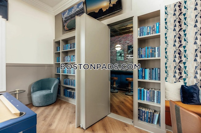 Bellingham - $2,335+ /mo