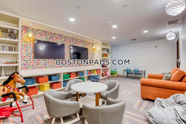 Hopkinton - $2,805+ /mo