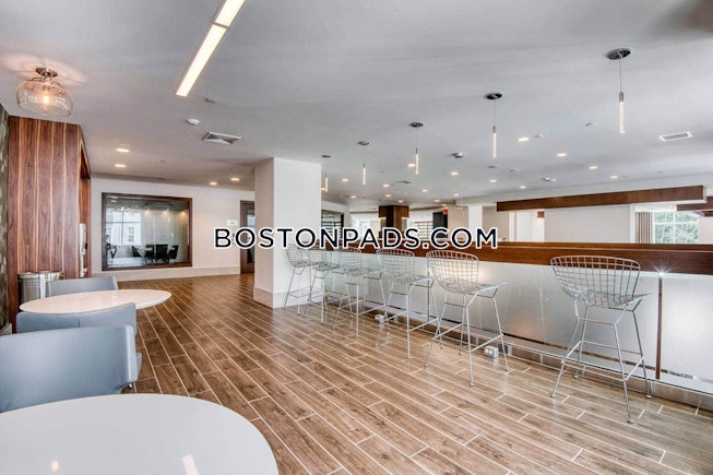 Hopkinton - $3,885+ /mo