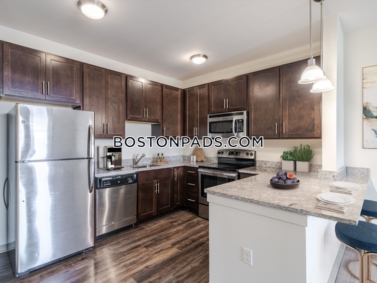 Woodview Way., Hopkinton