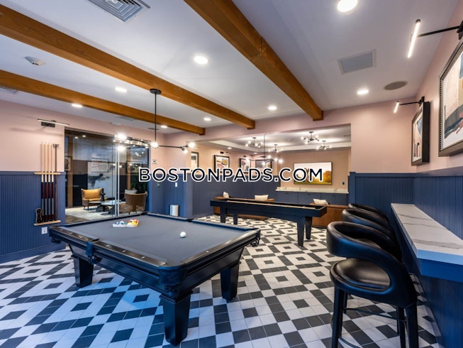 Hopkinton - $2,990+ /mo